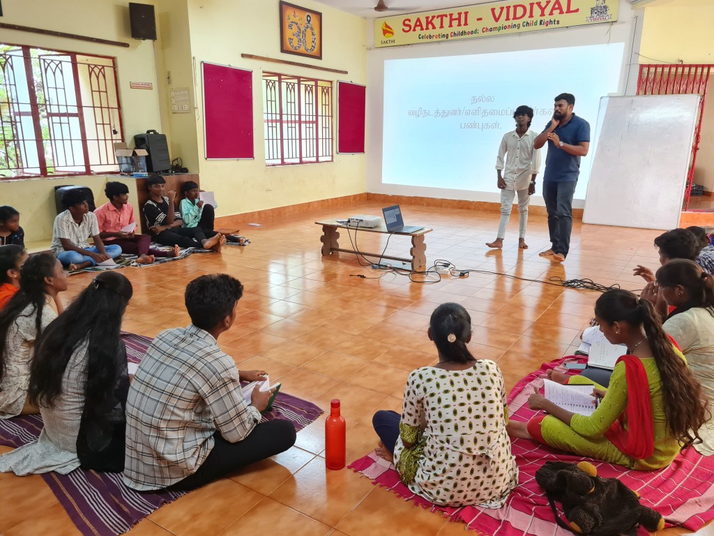 03_Young_Facilitators_Training-27