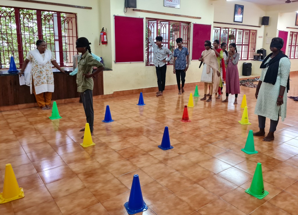 04_Young_Facilitators_Training-41